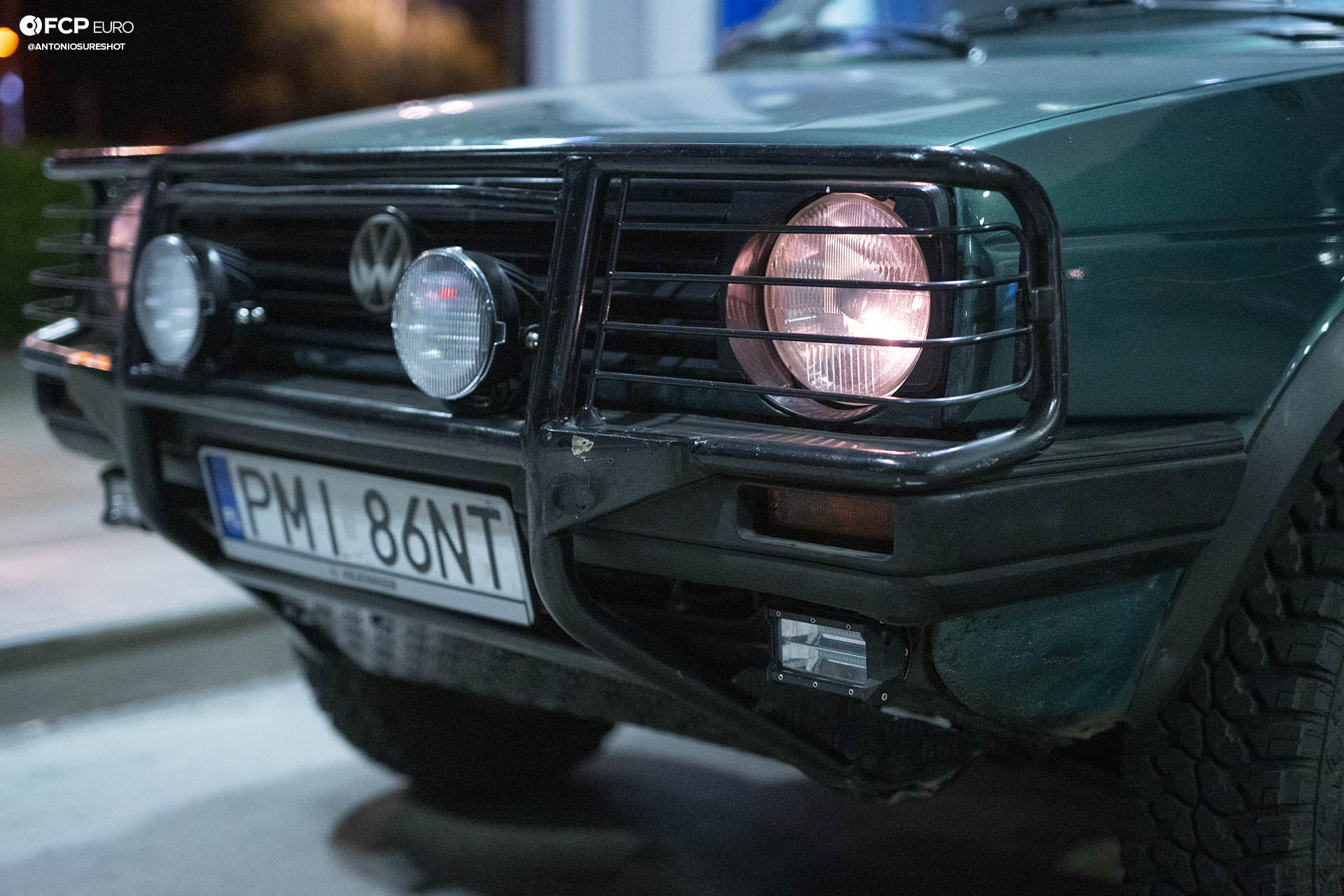 Turbo-Diesel VW Golf Country Headlight Brushgaurd