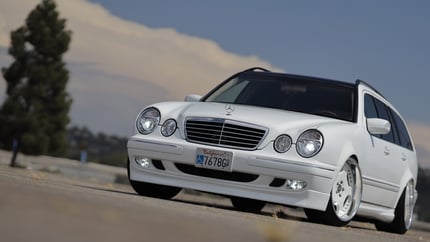 Overcoming All Obstacles: E55 AMG Engine-Swapped Mercedes-Benz E320 Estate