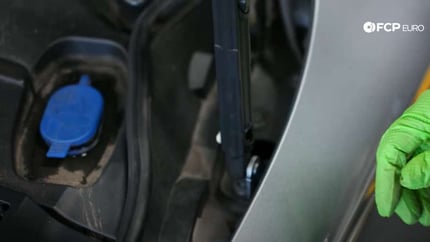 How To Replace A Mercedes-Benz W205 Battery (C300)
