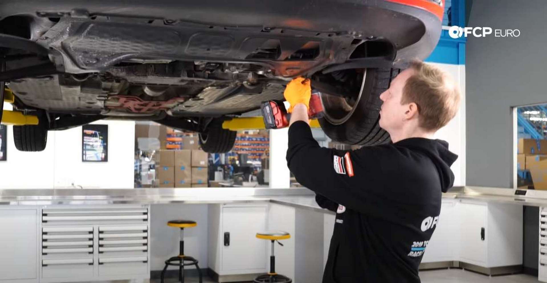 How To Replace A Mk5 Volkswagen GTI Oil Filter Housing (VW FSI EA113