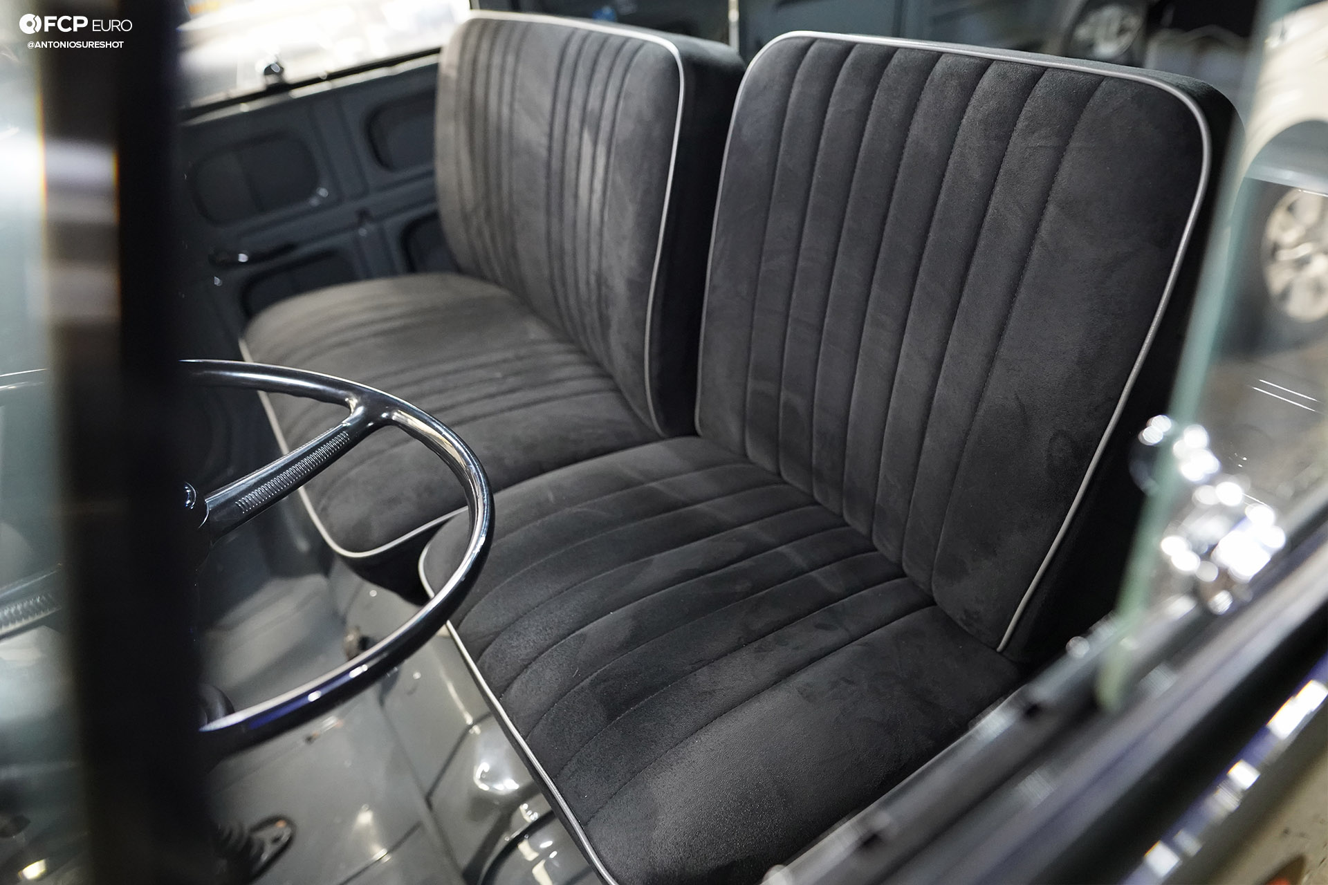 Vw Bus HDQTRS NYC A9A02209