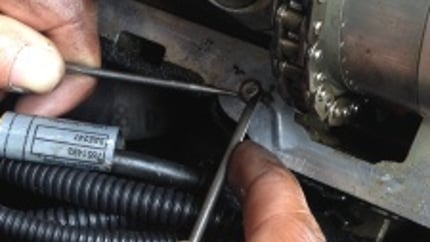 BMW 325i Valve Cover Gasket Replacement, N52