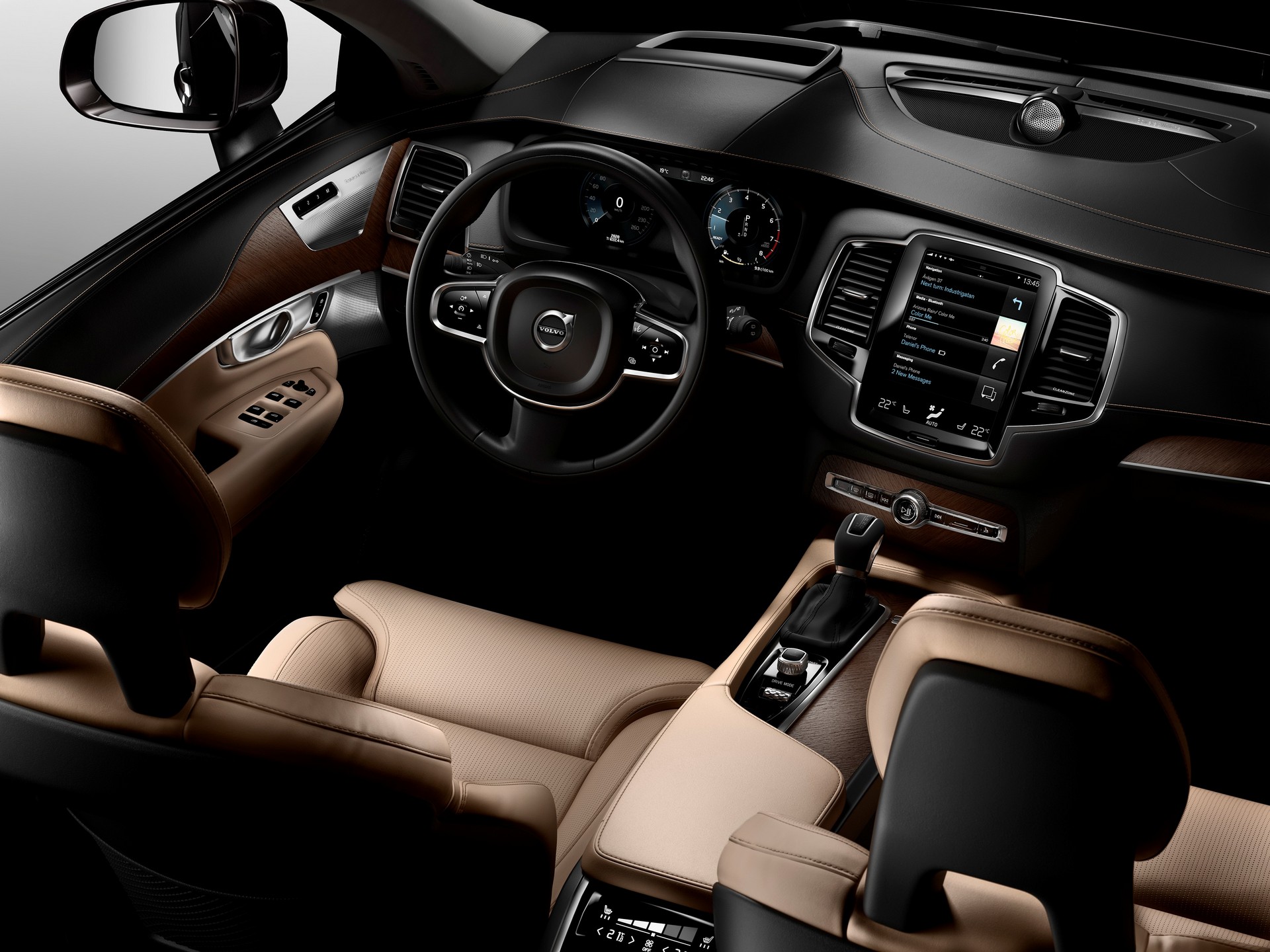 150031_The_all-new_Volvo_XC90_-_First_Edition.jpg
