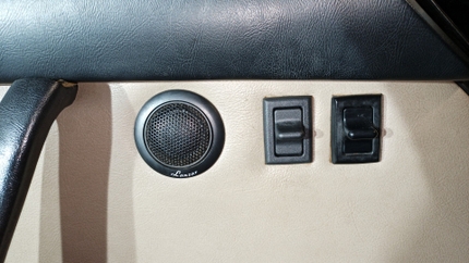 How to Replace Power Window Switches on a Classic Air-Cooled Porsche 911