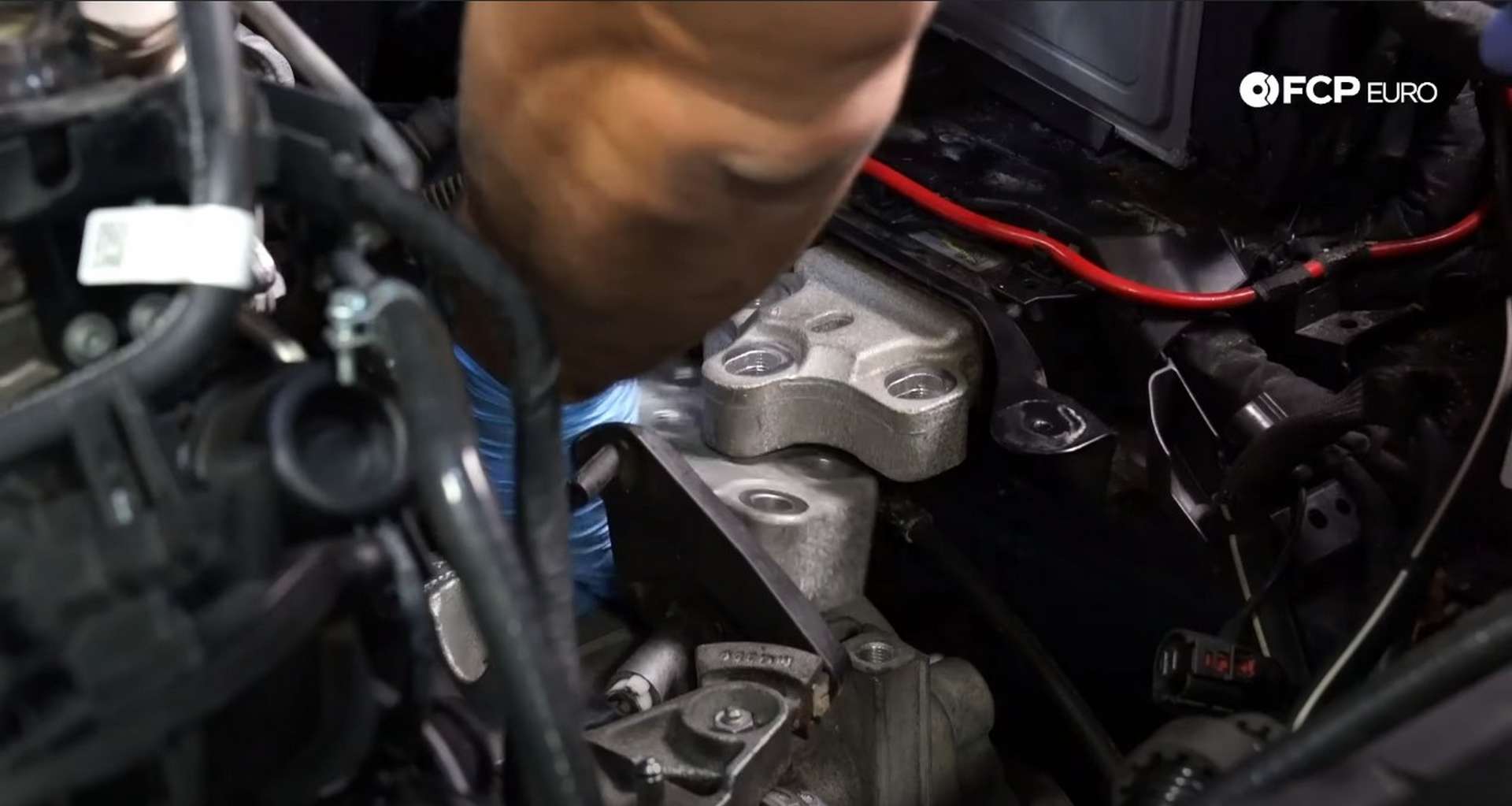 41-DIY_VW_GTI_Clutch-Job-Removing-Transmission