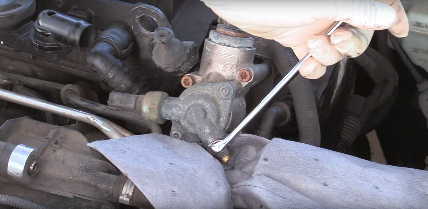How To Replace A Mk5 Volkswagen GTI Cam Follower & HighPressure Fuel