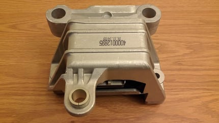 Replacing the Front Right Engine Mount on a 2004 Saab 9-3 Arc