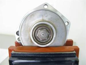 Piston in Vise Frontside