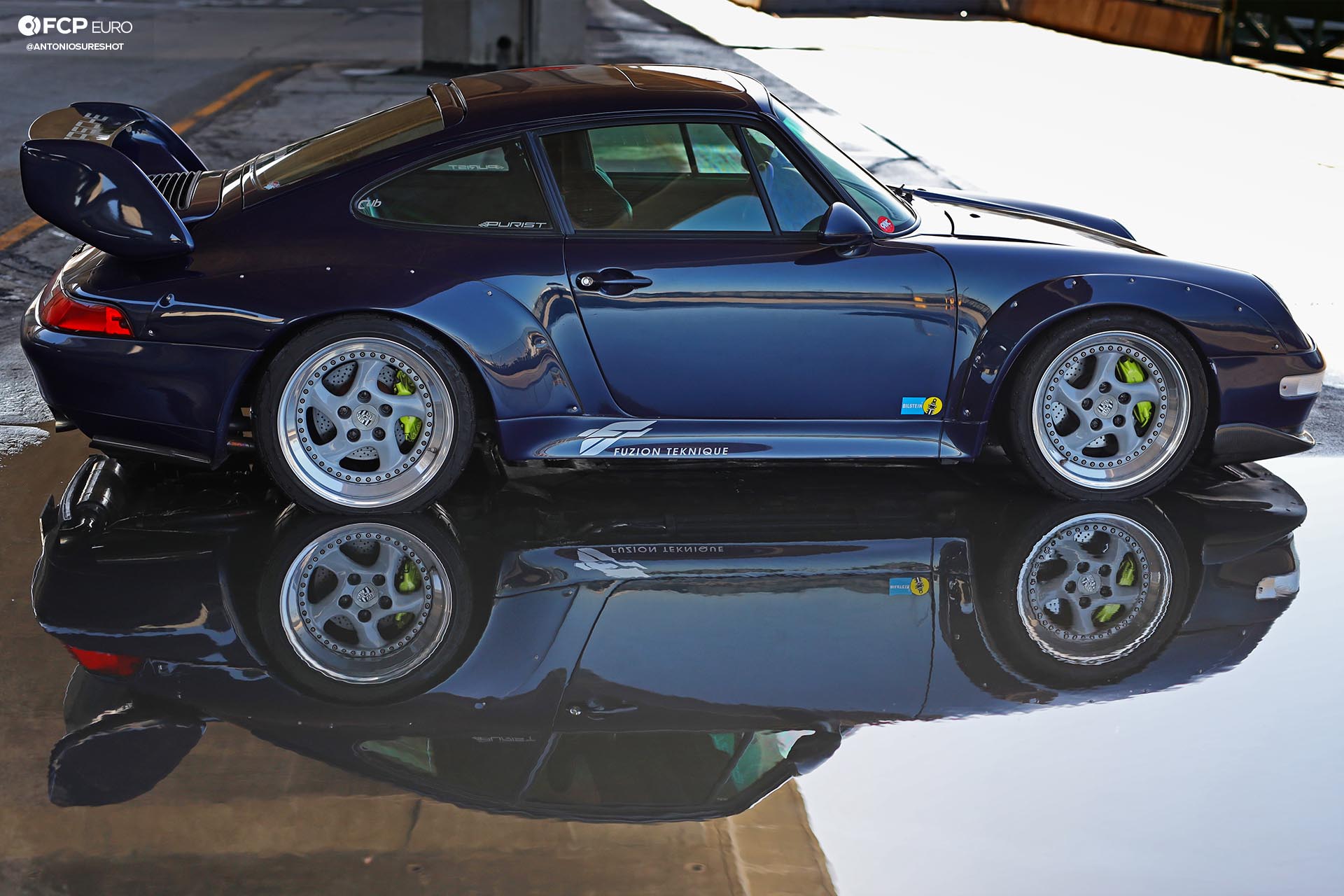 1996 Porsche 911 Carrera 993 RWB profile
