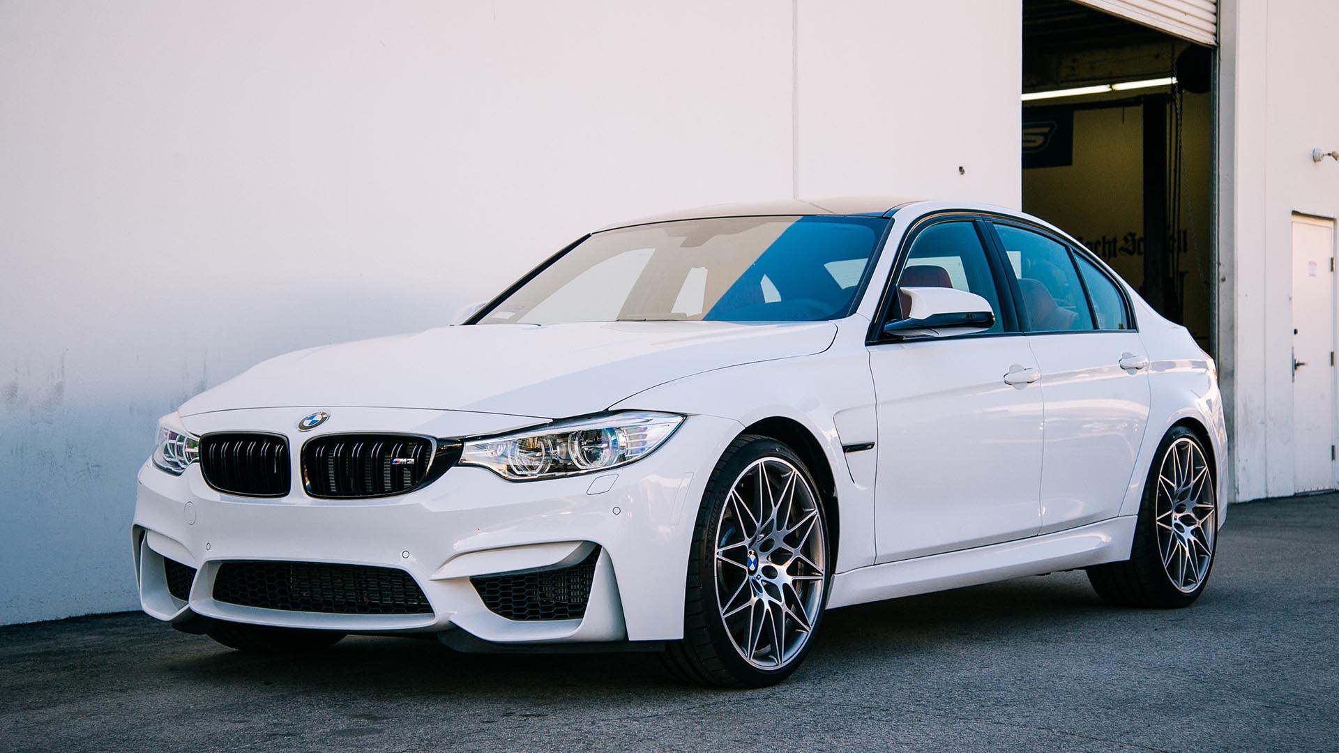 bmw-alpine-white