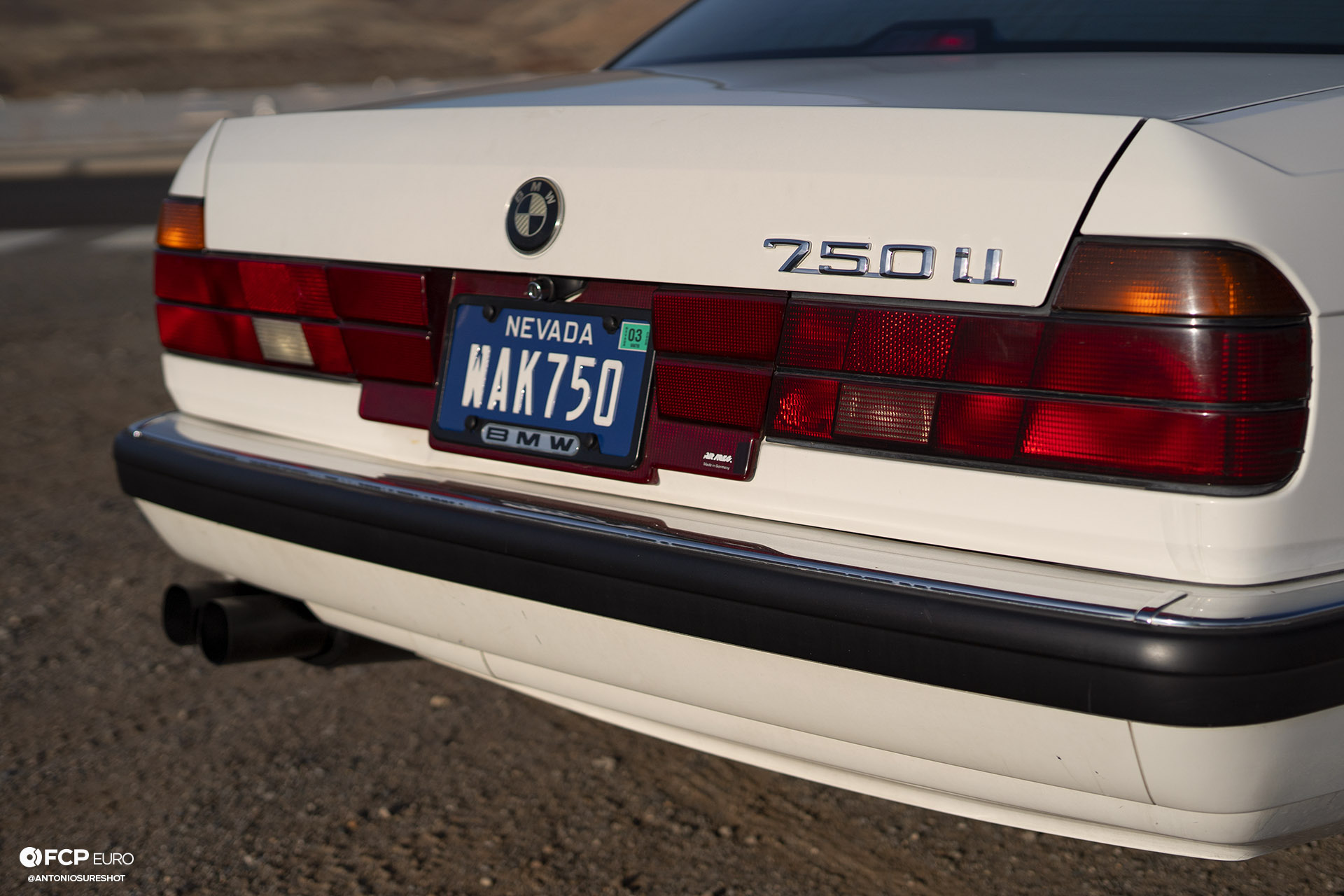 BMW E32 750iL 6 speed A9A02566