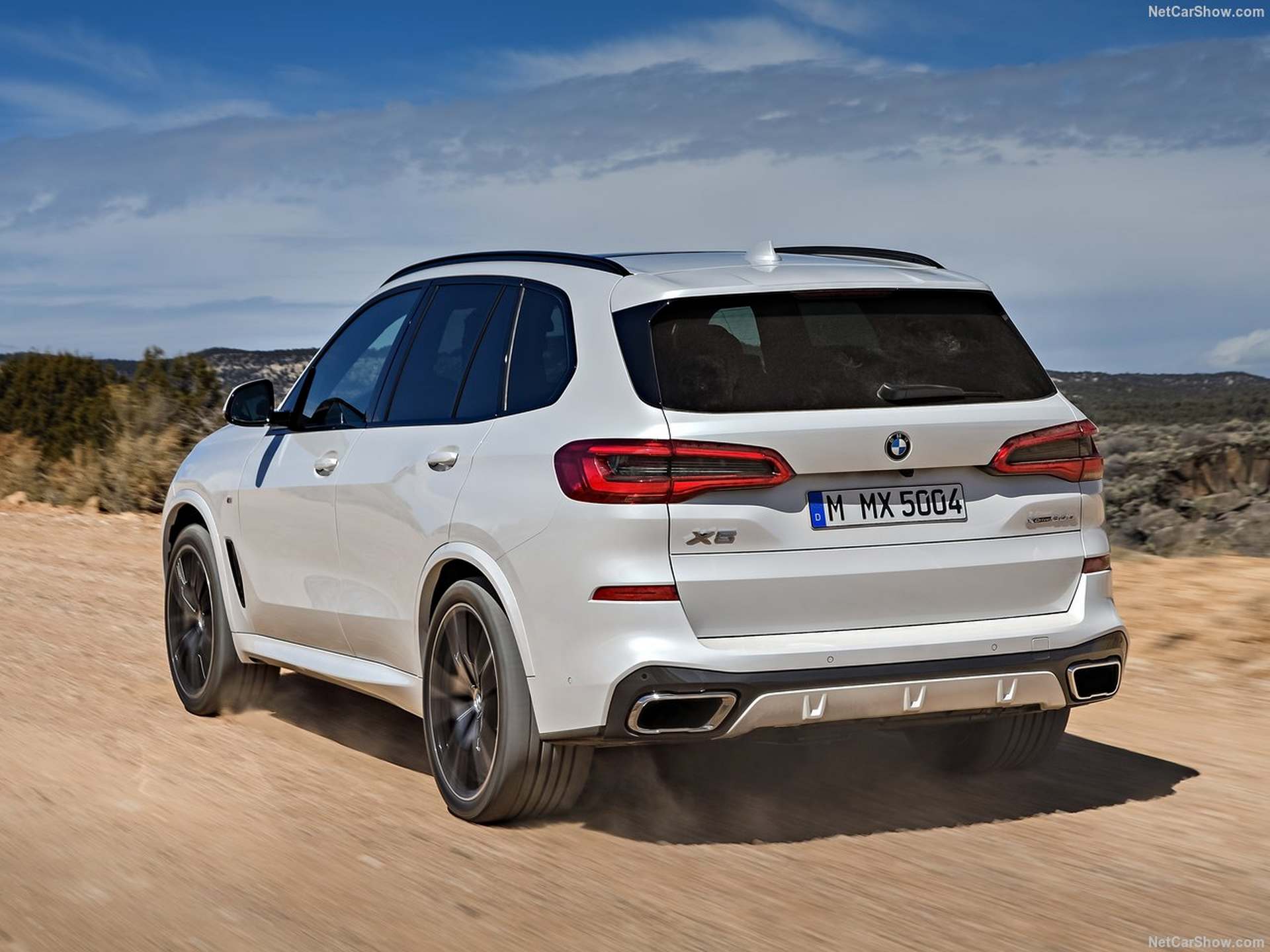 BMW-X5-2019-1280-765d608e37016029d021542ec7a508c73f.jpg