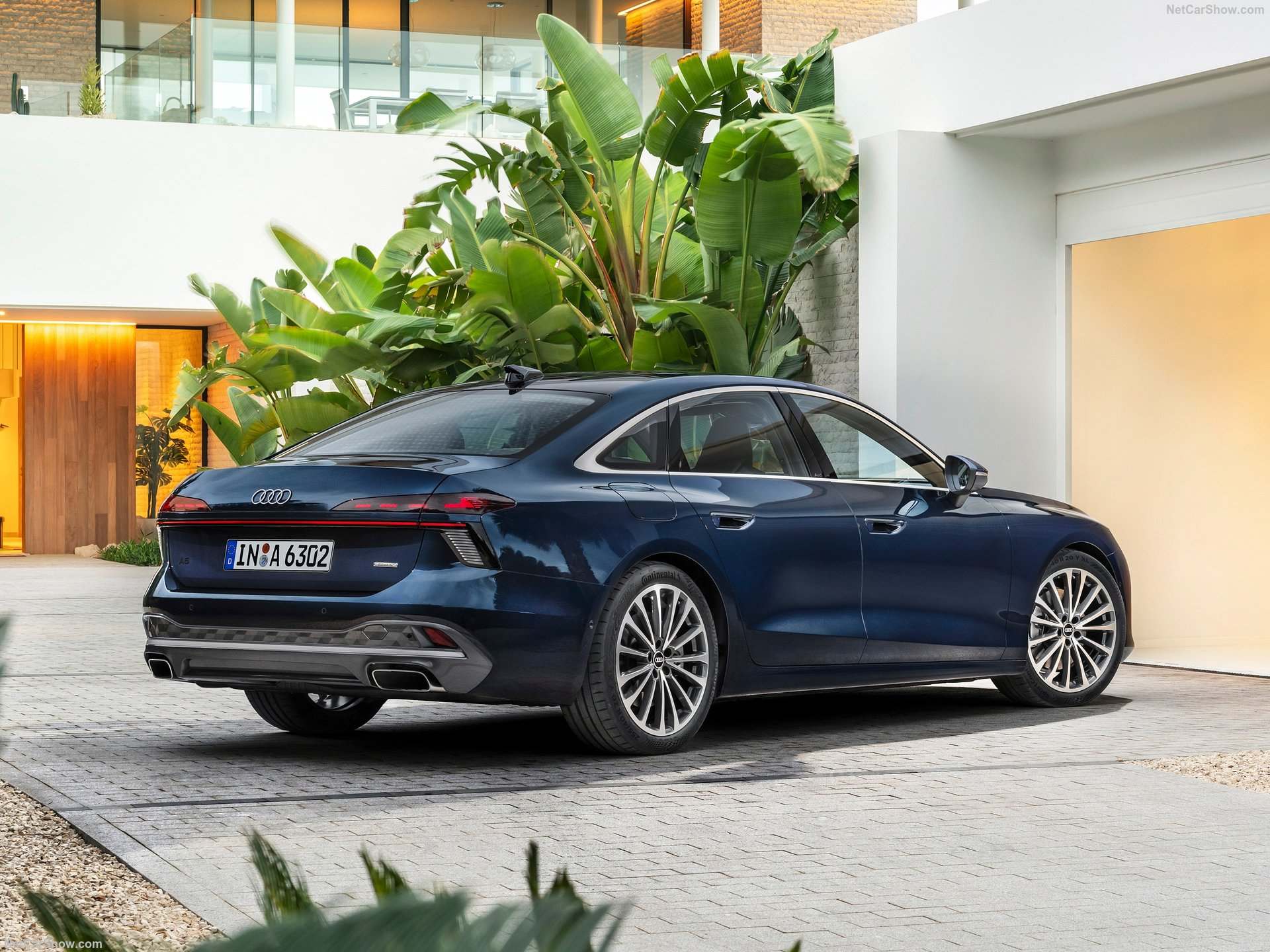 C9-Audi-A6_Sedan-2026-Rear.jpg