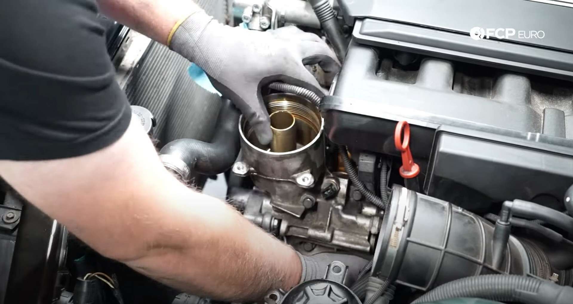 How to Change Oil Filter Housing: A DIY Guide