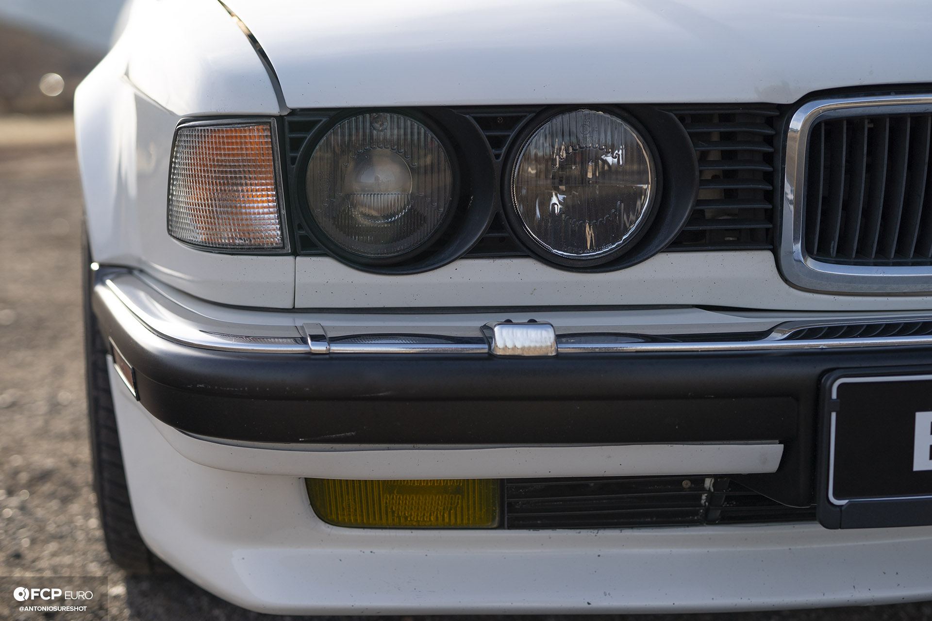 BMW E32 750iL 6 speed A9A02557