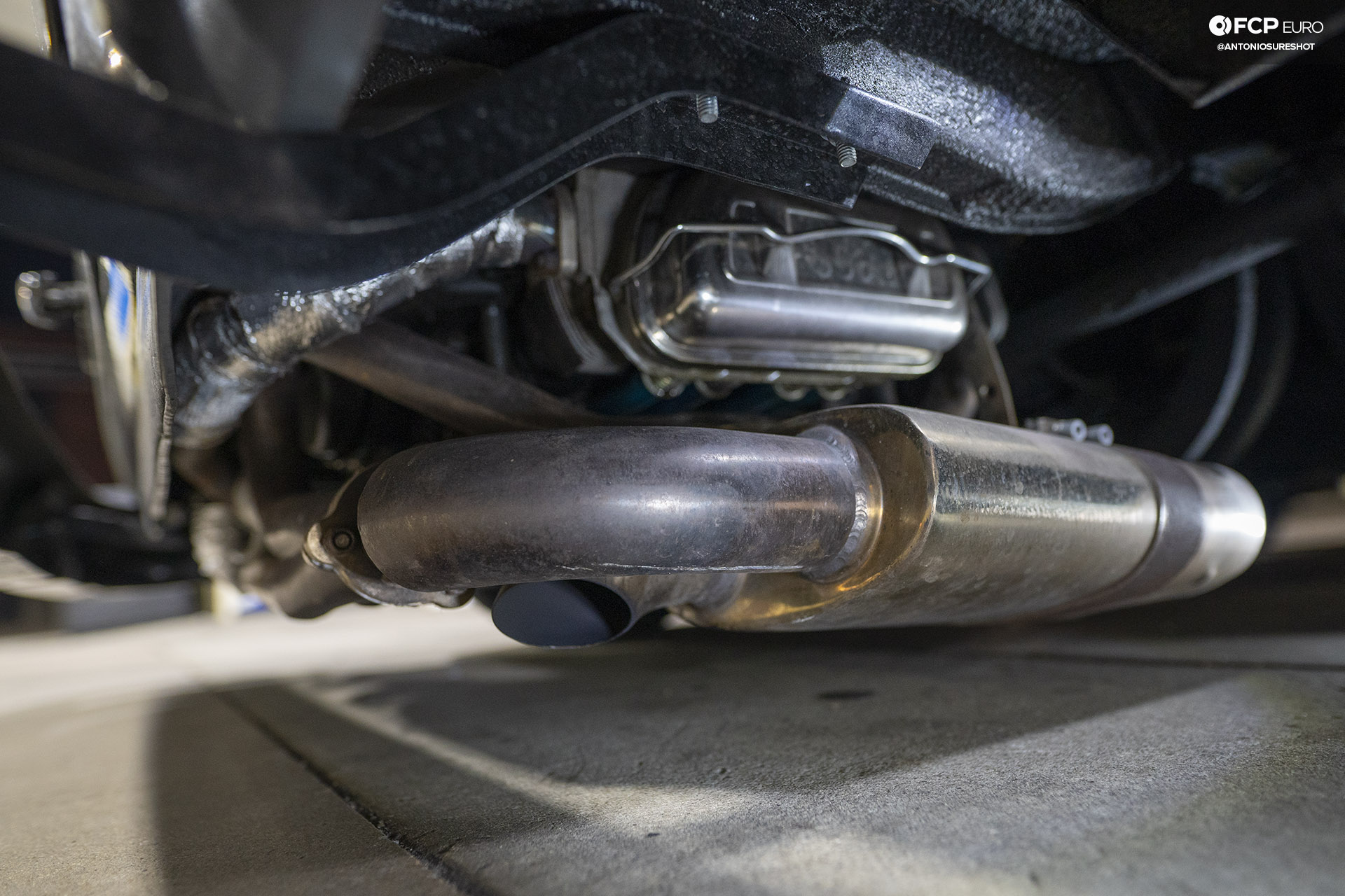 Vw Bus HDQTRS NYC A9A02227