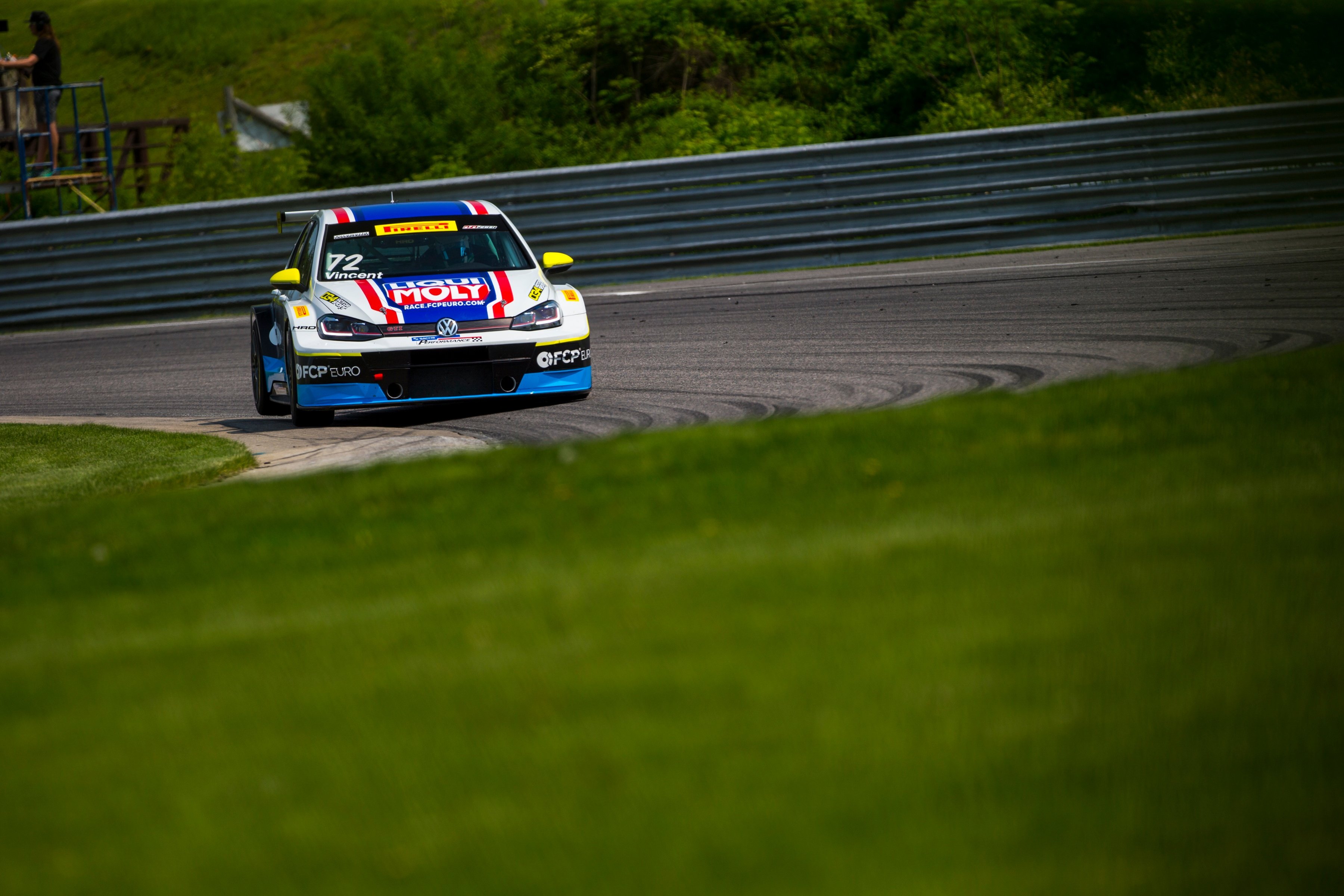 2018-Volkswagen-GTI-TCR-LRP