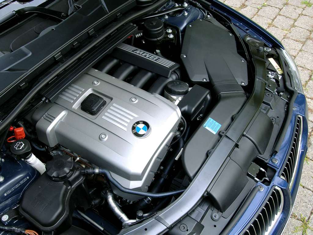 BMW-325i_Touring-2006-1024-35