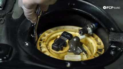 How To Replace The Fuel Level Sender & Fuel Pump On A Mercedes C230 (W203 & W209)