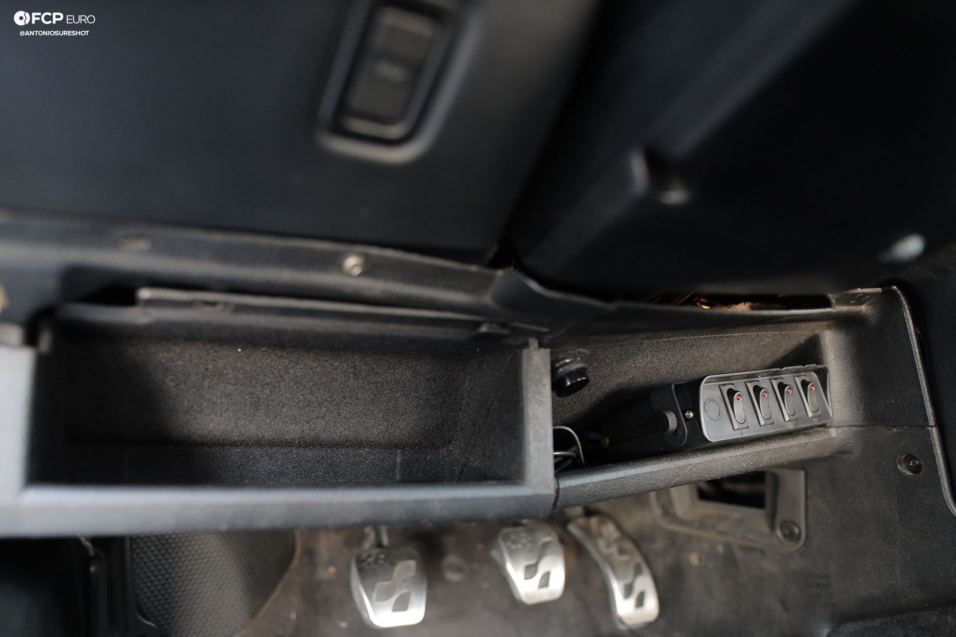 VW Corrado R32 Underdash Tray