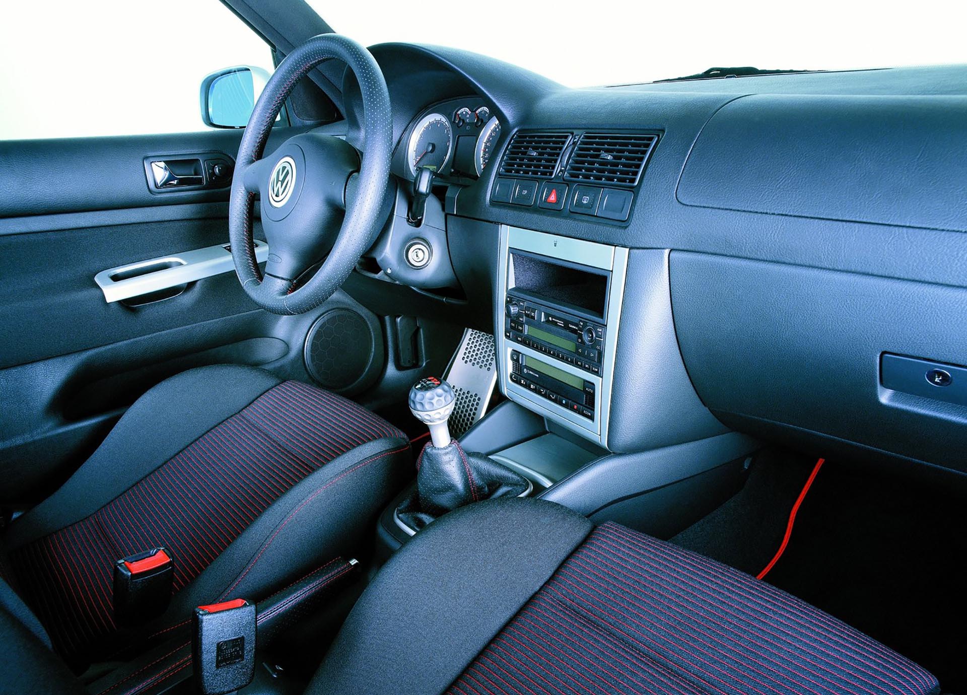 04_Mk4 VW Golf GTI 337 1.8t interior