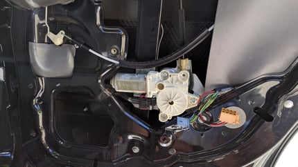 Repairing a Window Regulator on a Saab 9-3