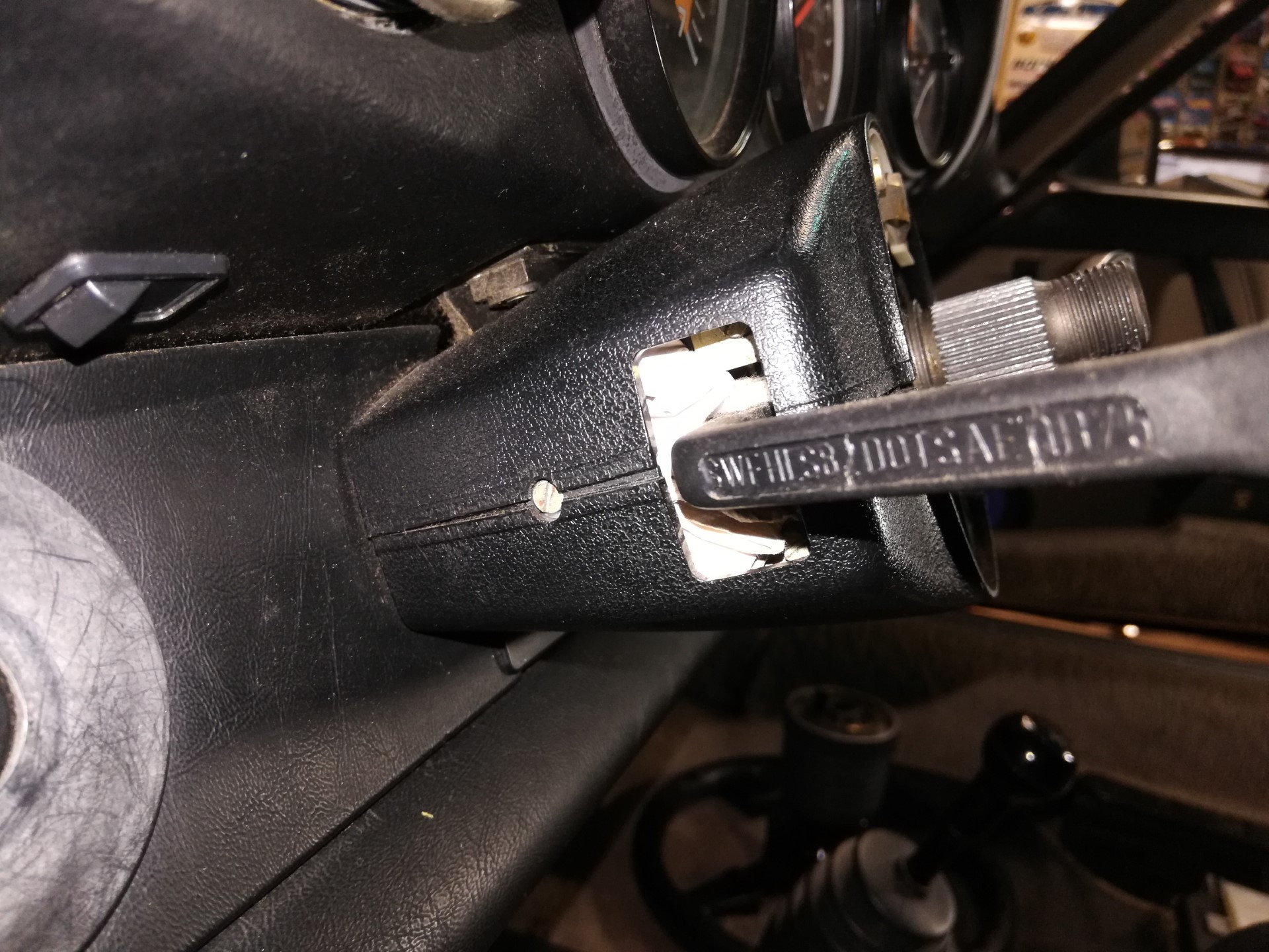 Air-cooled Porsche 911 Steering Column Covers