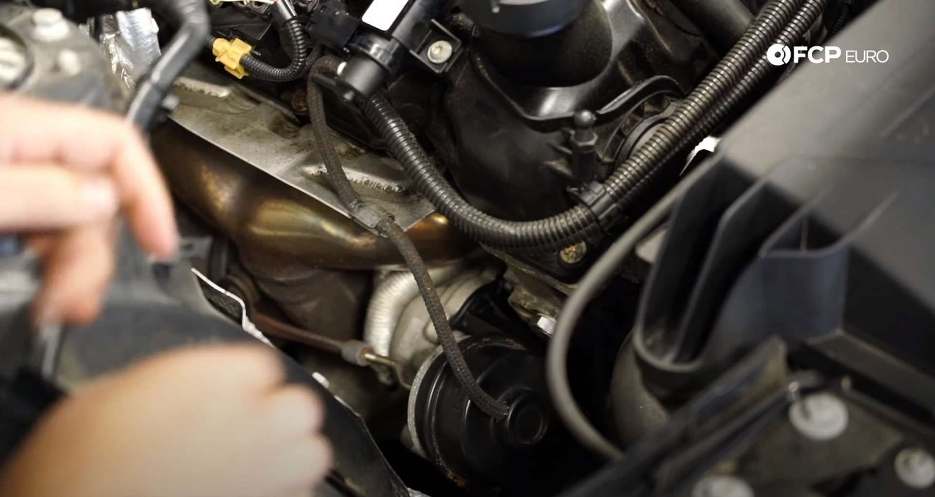 DIY BMW N20 Vacuum Pump installing the new boost solenoid