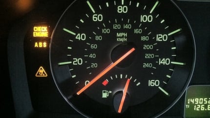 How to Install a Volvo Wheel Bearing Lock Brace (P1)