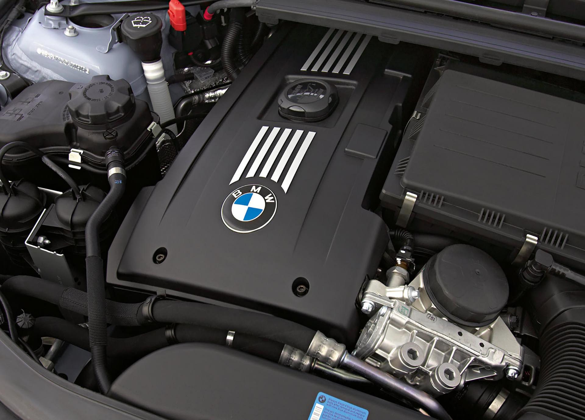 14_BMW_N54 engine bay