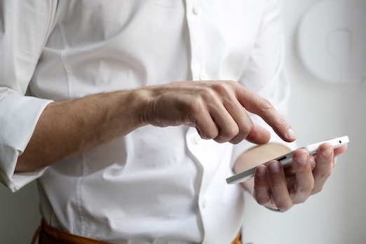 mobile-first-api-first-cms.jpg