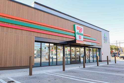 Storefront 7-Eleven® Photo 96