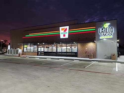 Storefront 7-Eleven® Photo 19