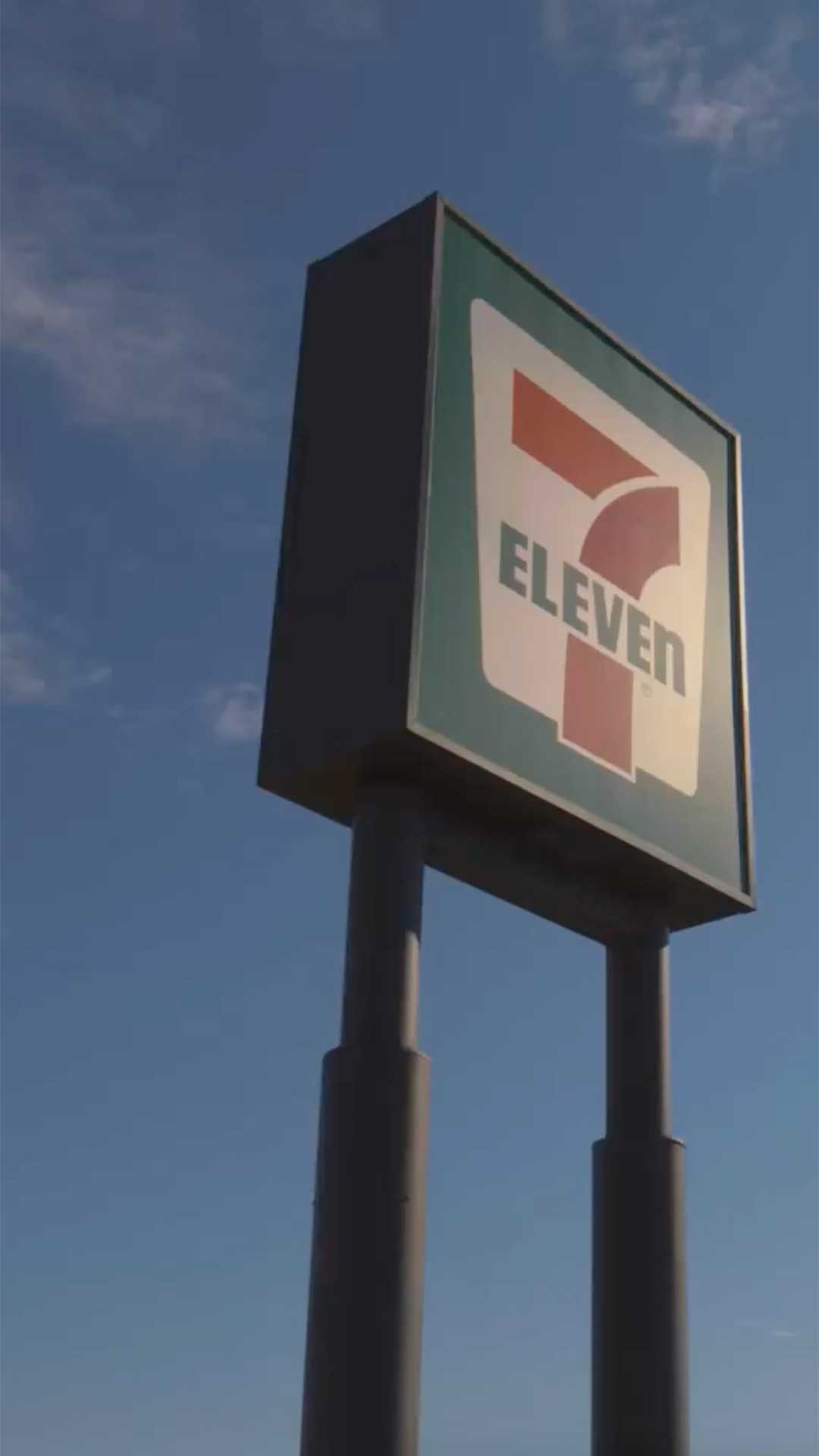 7-Eleven: The Evolution of Convenience Stores in the Digital Age