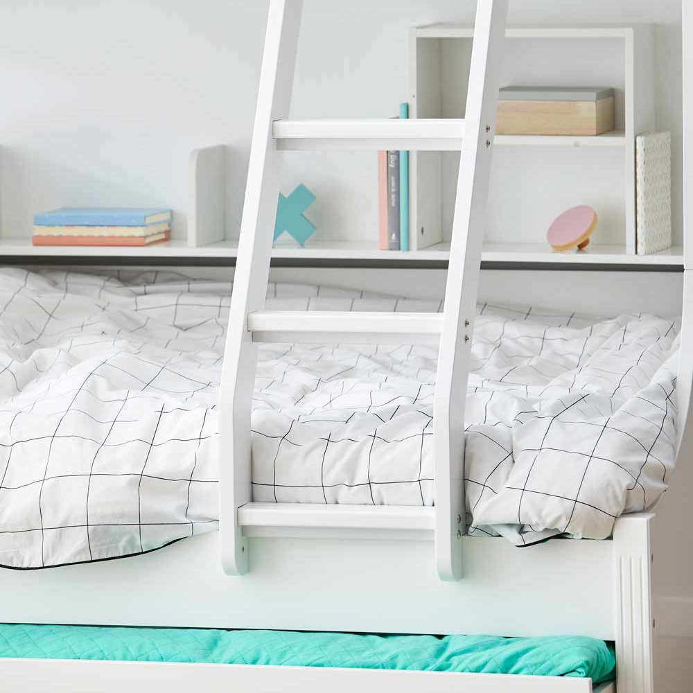 Snow Bunk Bed W Trundle Forty Winks