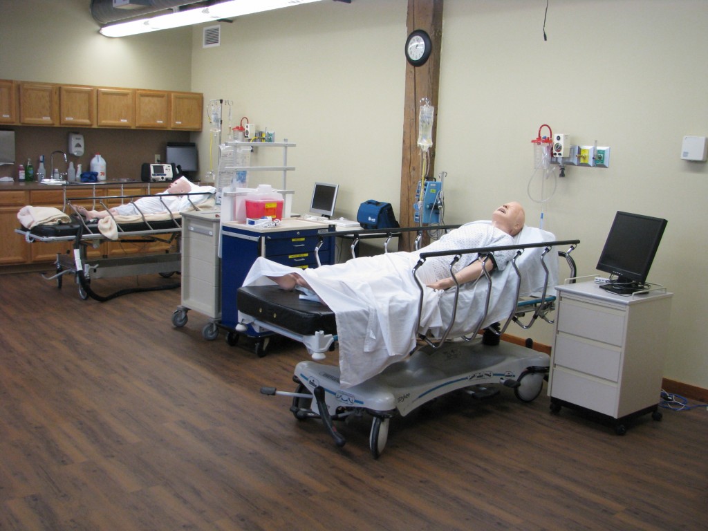 Clinical simulation of a recovery room