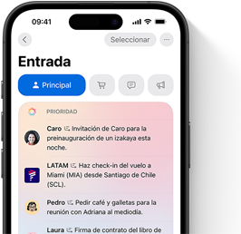 Bandeja de entrada en la app Mail de un iPhone con los mensajes más importantes arriba y resaltados