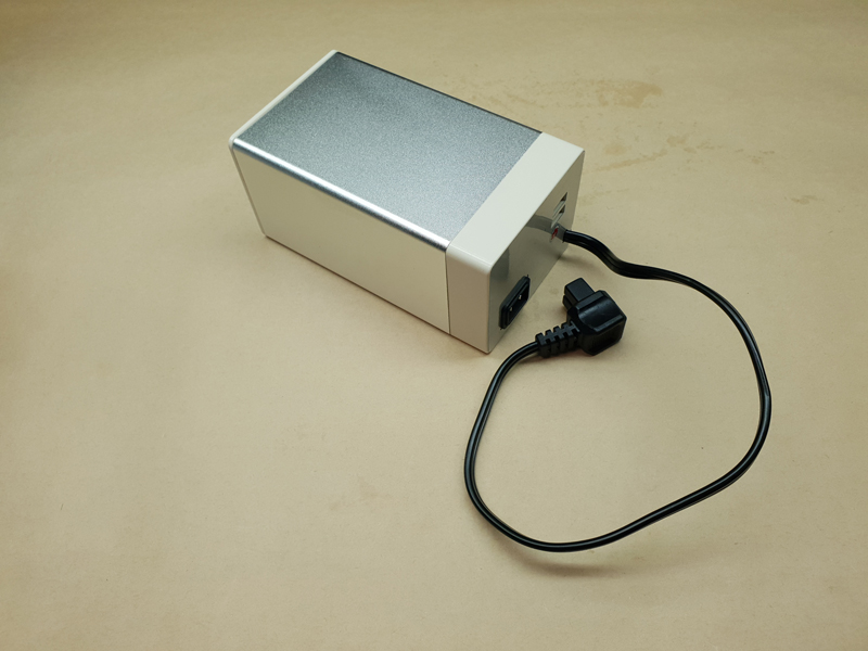 Universal_Battery-resized.jpg