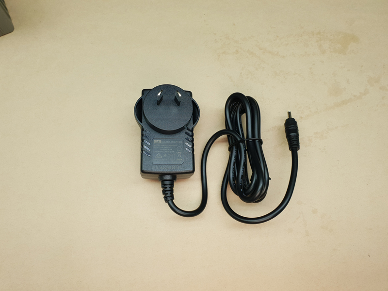 Mains_Charger-resized.jpg