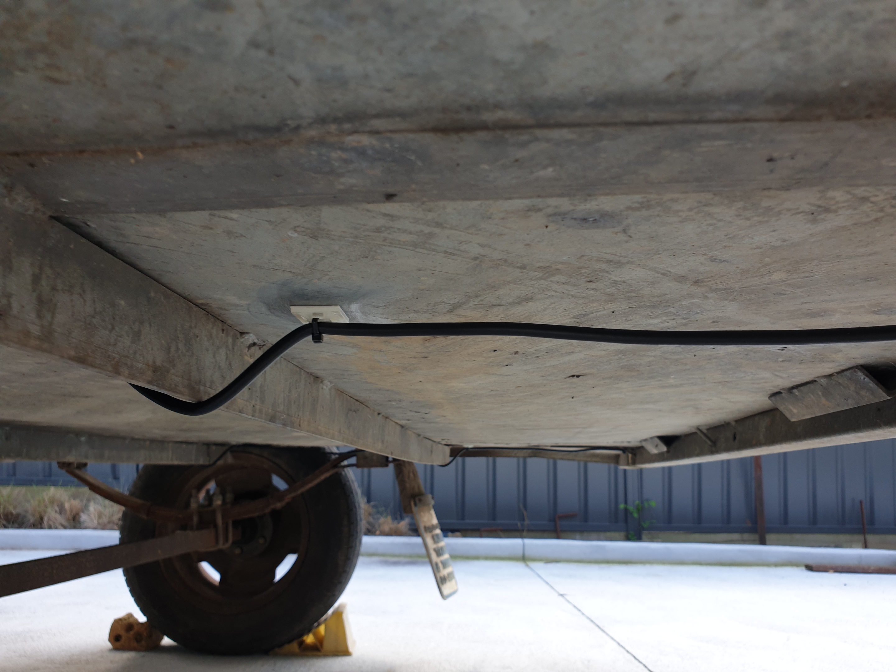 Adhesive_Cable_Tie_Mounts_option_b.jpg