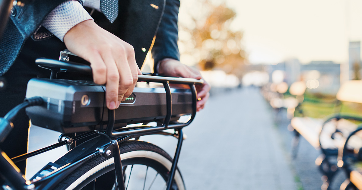 Les cyclistes allumés se chauffent à l'électrique - Bike Café