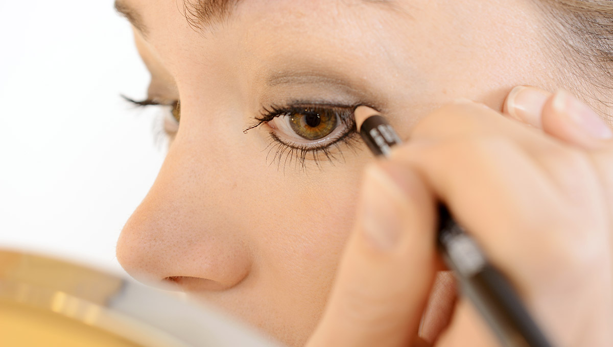 Eyeliner_Artikelbild6.jpg