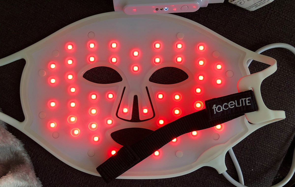 FaceLite_Rio_Maske_rot.jpg