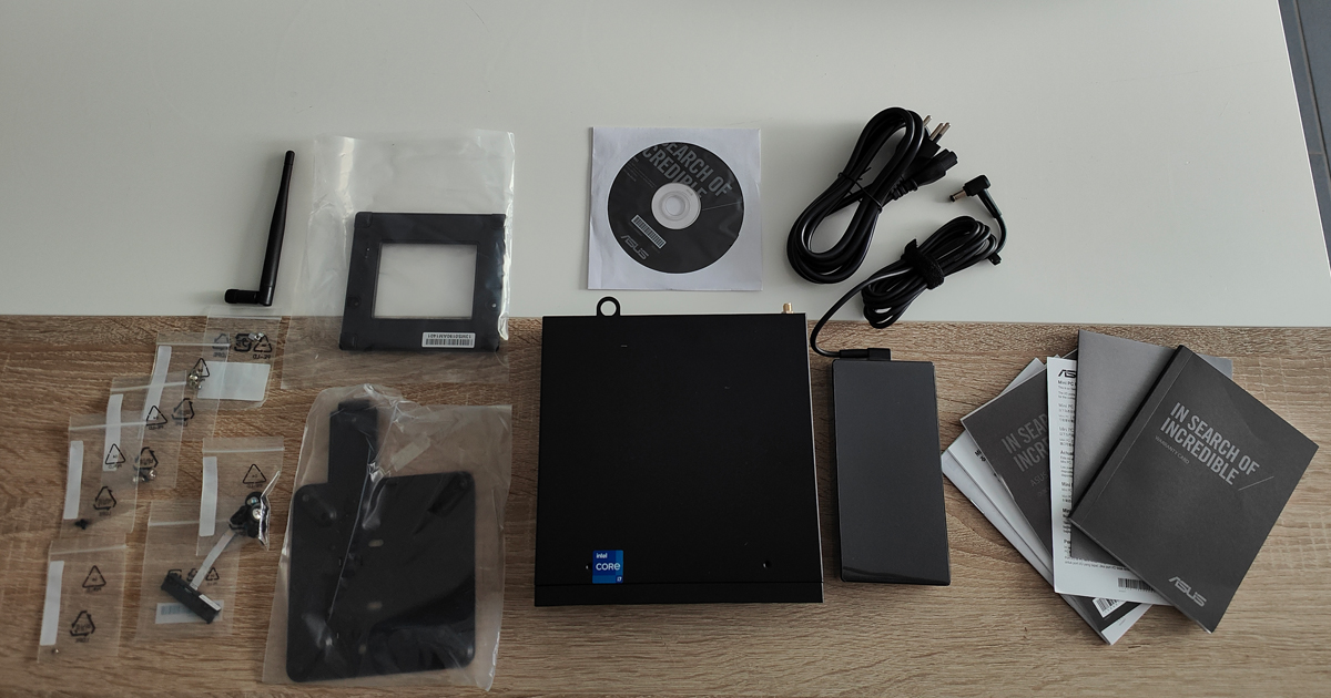 Asus-PB62-Package-Content.jpg