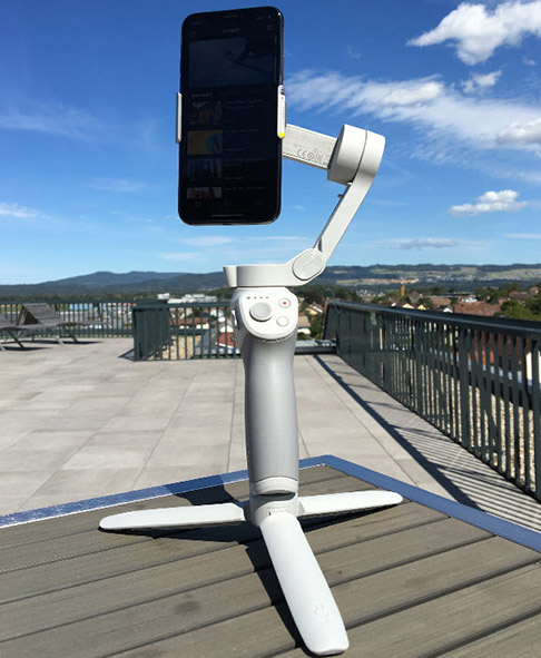 blog-dre-djiom4-tripod.jpg