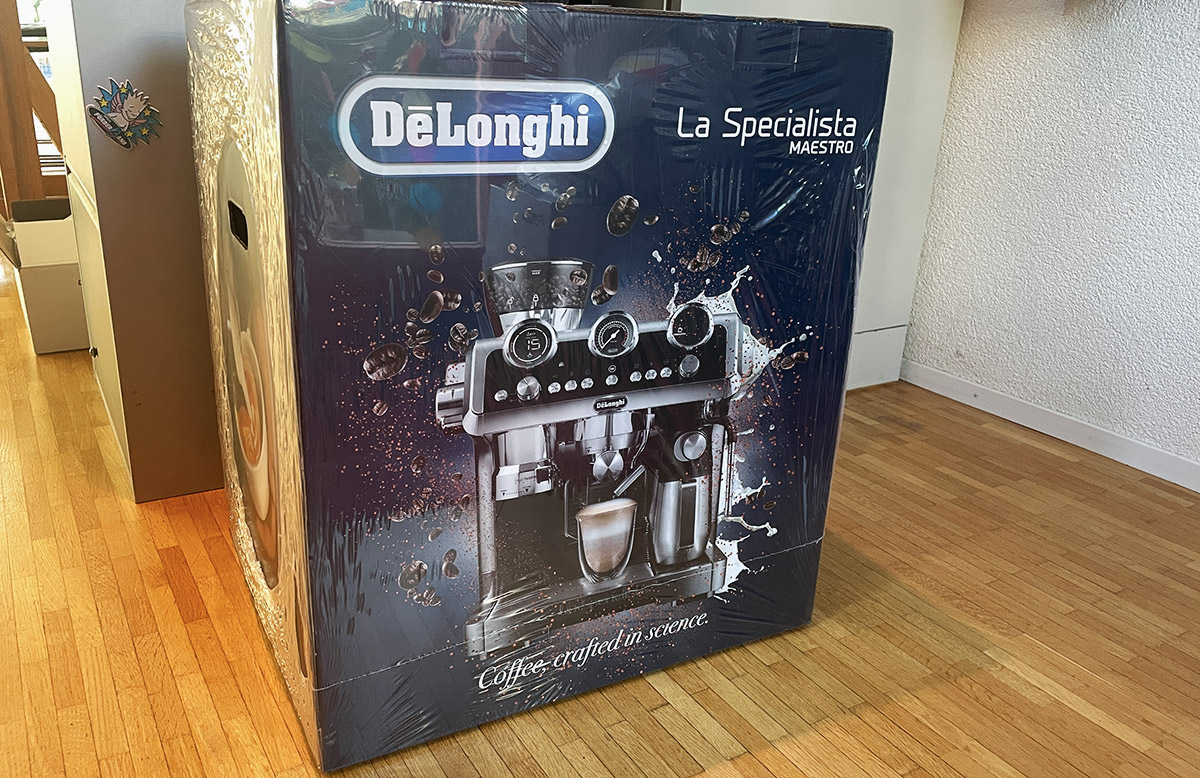 DeLonghi_Kaffee_Schachtel.jpg