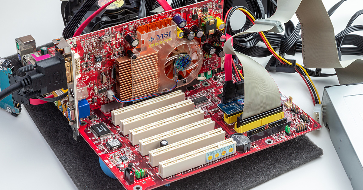 blog-2026-duy-pc-schlagen-motherboard.jpg