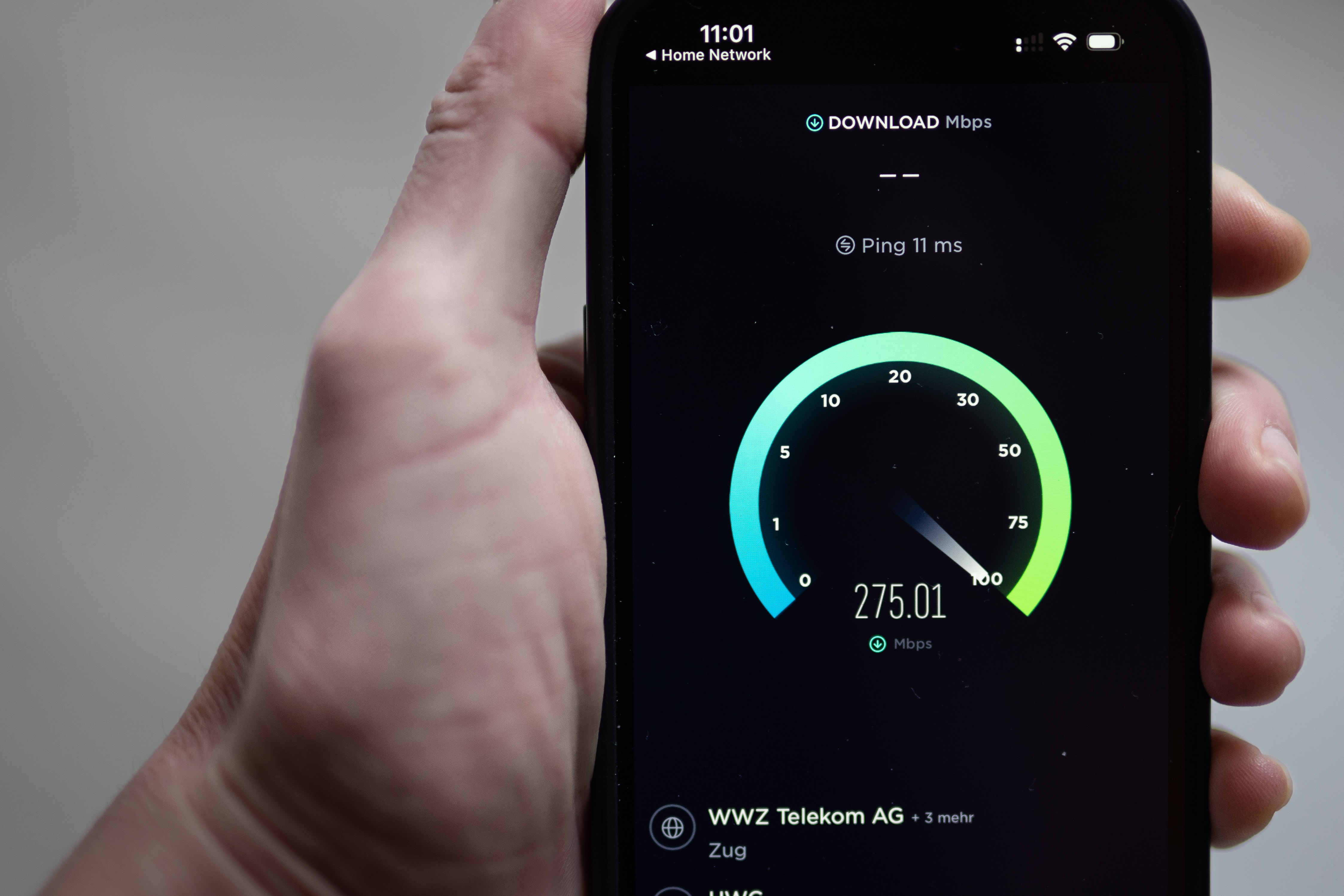 Der Speedtest ergibt 275 Mbps Download