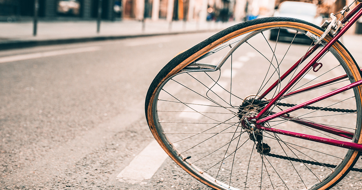 Les cyclistes allumés se chauffent à l'électrique - Bike Café