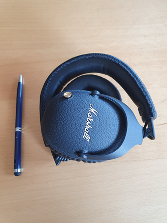 Der Marshall Monitor II ANC zusammengelegt